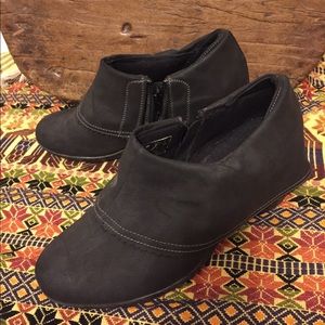 Dr.Scholl’s size 7 Booties